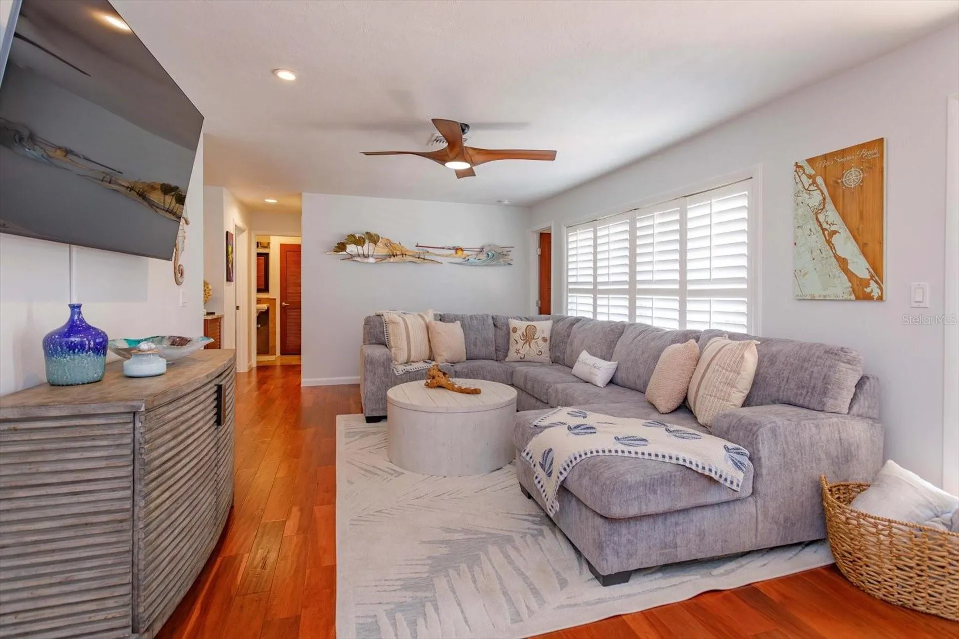 910 Locust Street New Smyrna Beach FL 32169