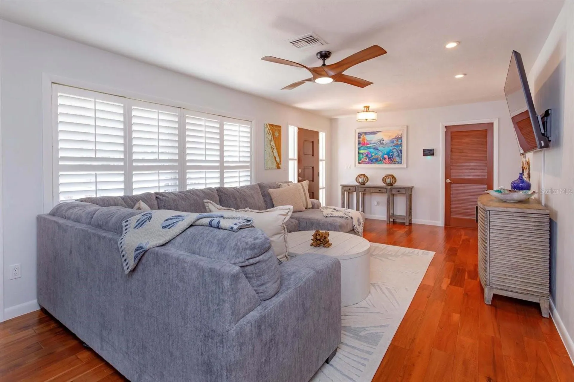910 Locust Street New Smyrna Beach FL 32169
