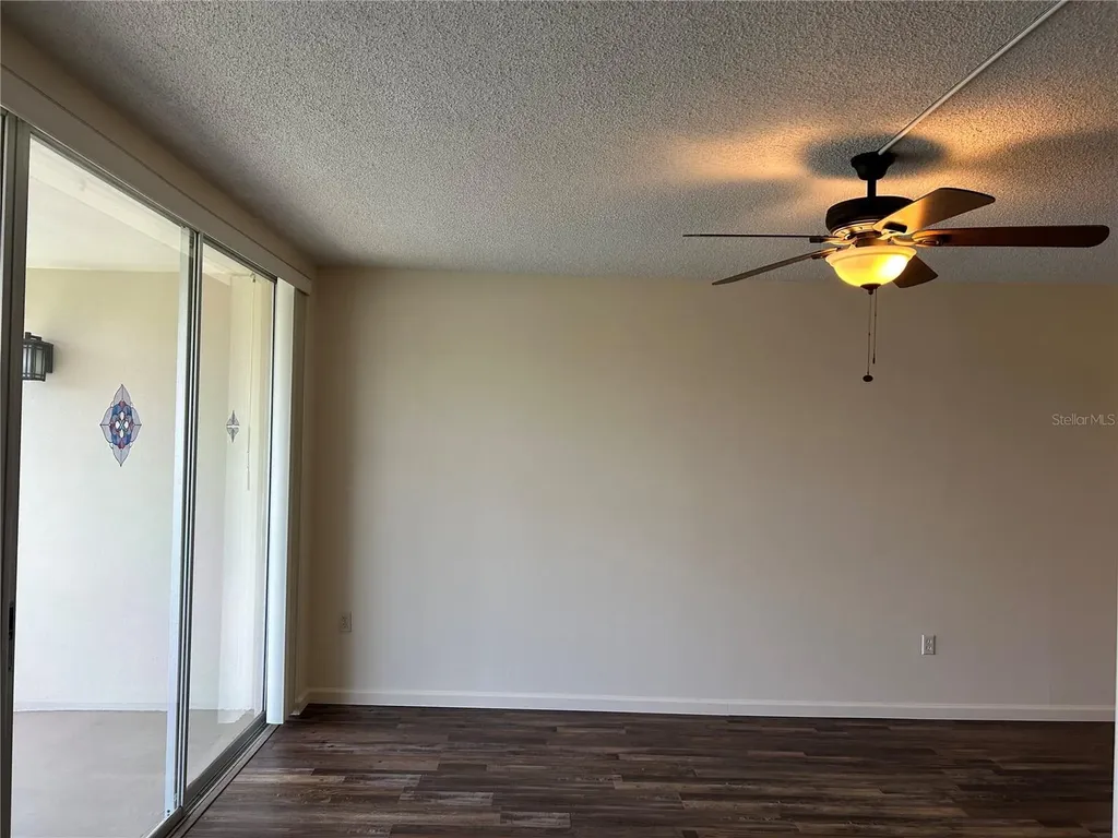 7461 W Country Club Drive N Sarasota FL 34243