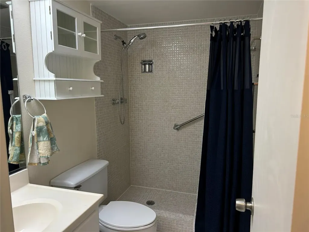 7461 W Country Club Drive N Sarasota FL 34243