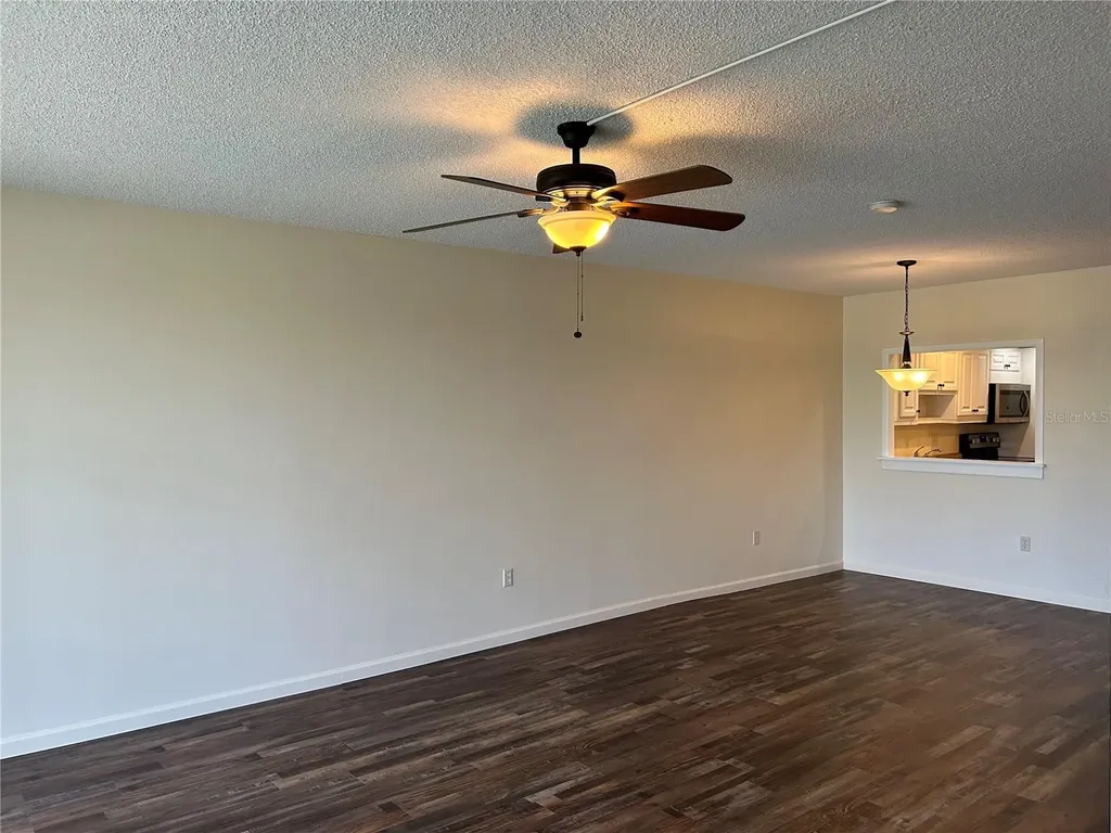 7461 W Country Club Drive N Sarasota FL 34243