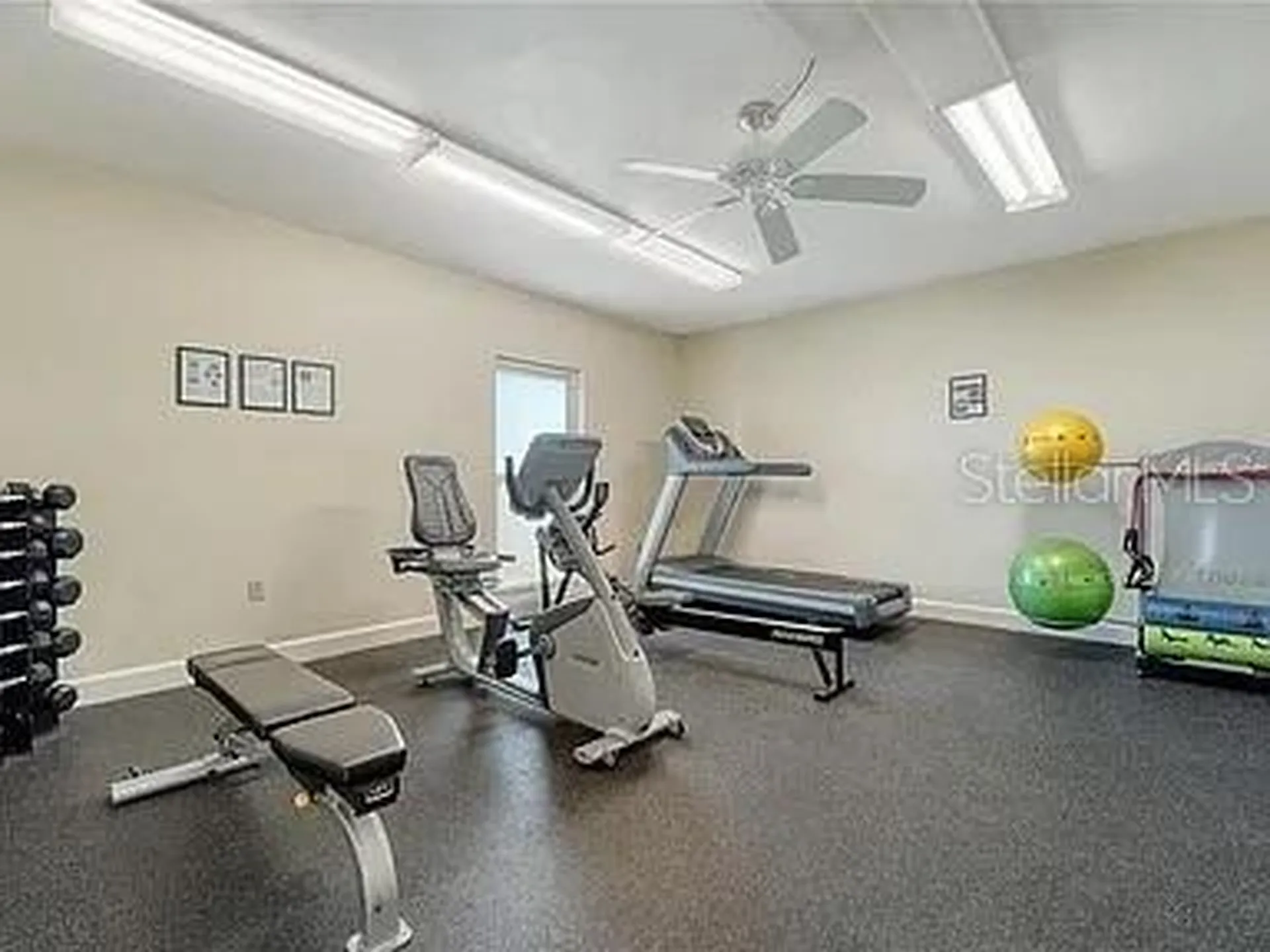 7461 W Country Club Drive N Sarasota FL 34243