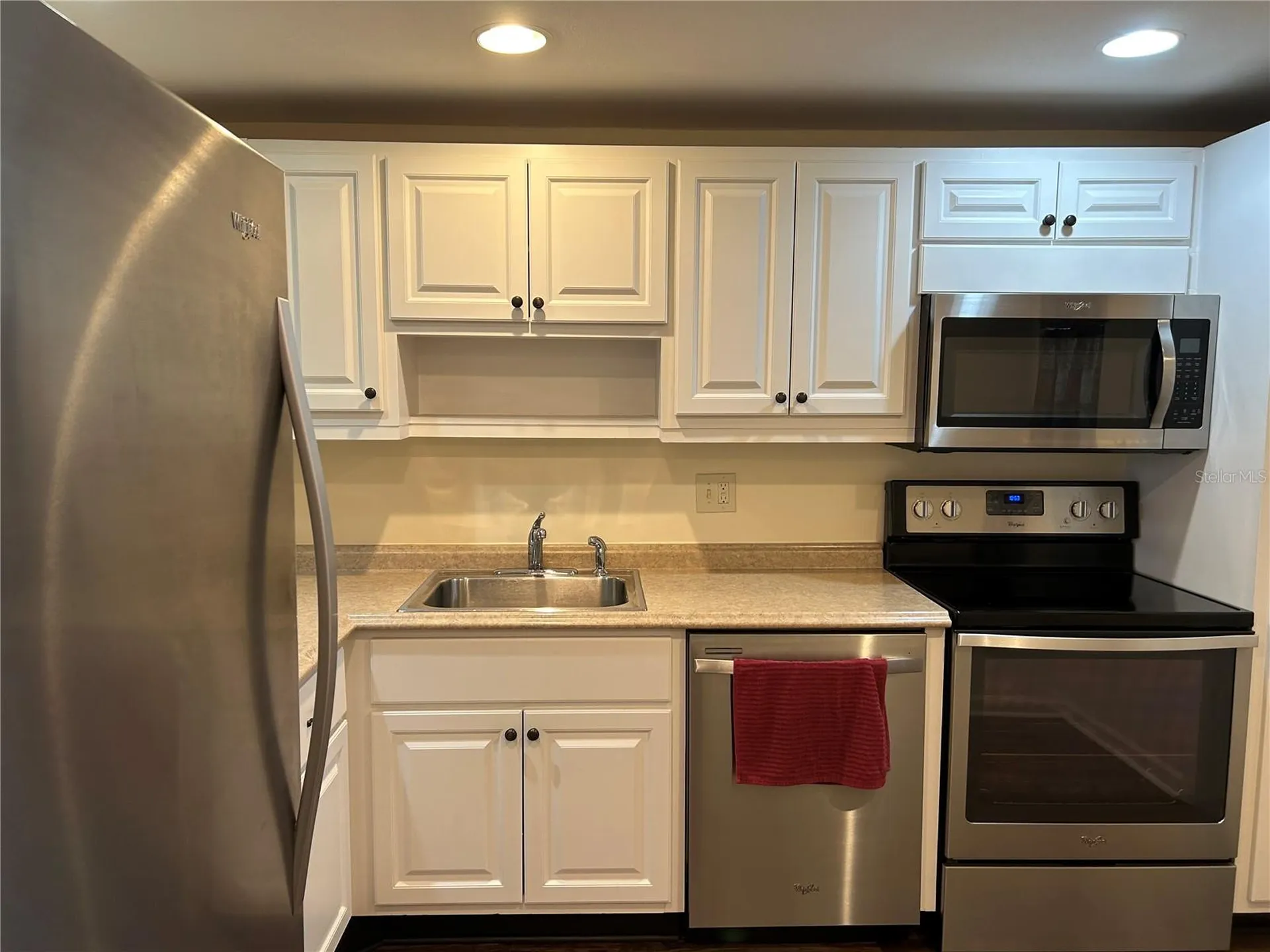 7461 W Country Club Drive N Sarasota FL 34243