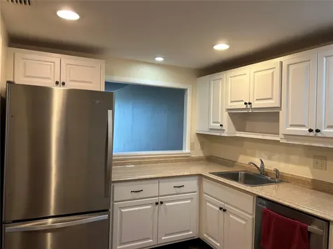 7461 W Country Club Drive N Sarasota FL 34243