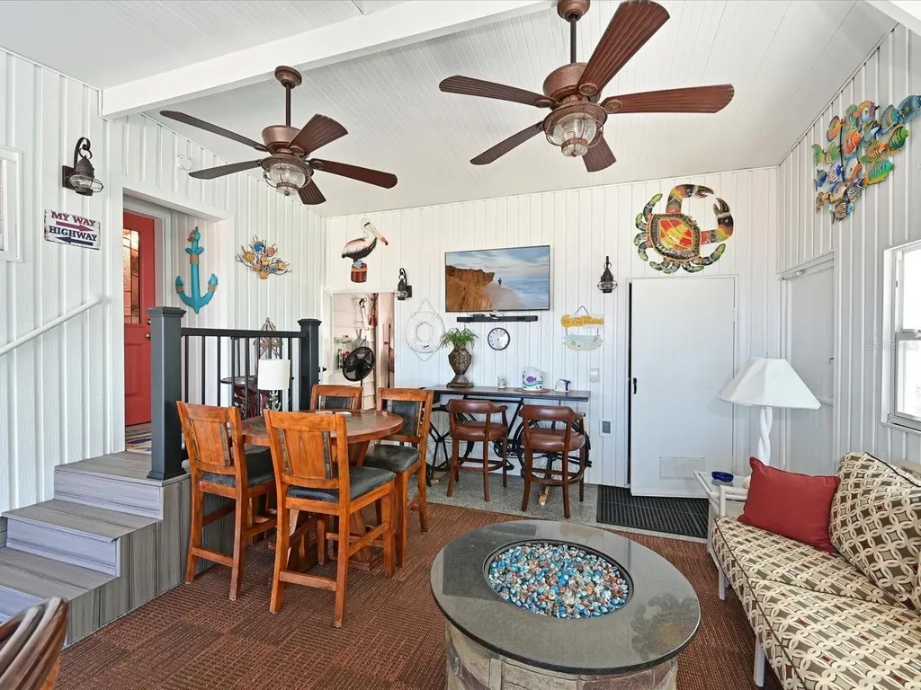 2107 Palma Sola Boulevard Bradenton FL 34209