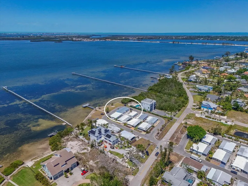 2107 Palma Sola Boulevard Bradenton FL 34209