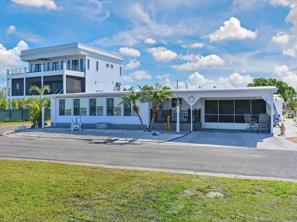 2107 Palma Sola Boulevard Bradenton FL 34209