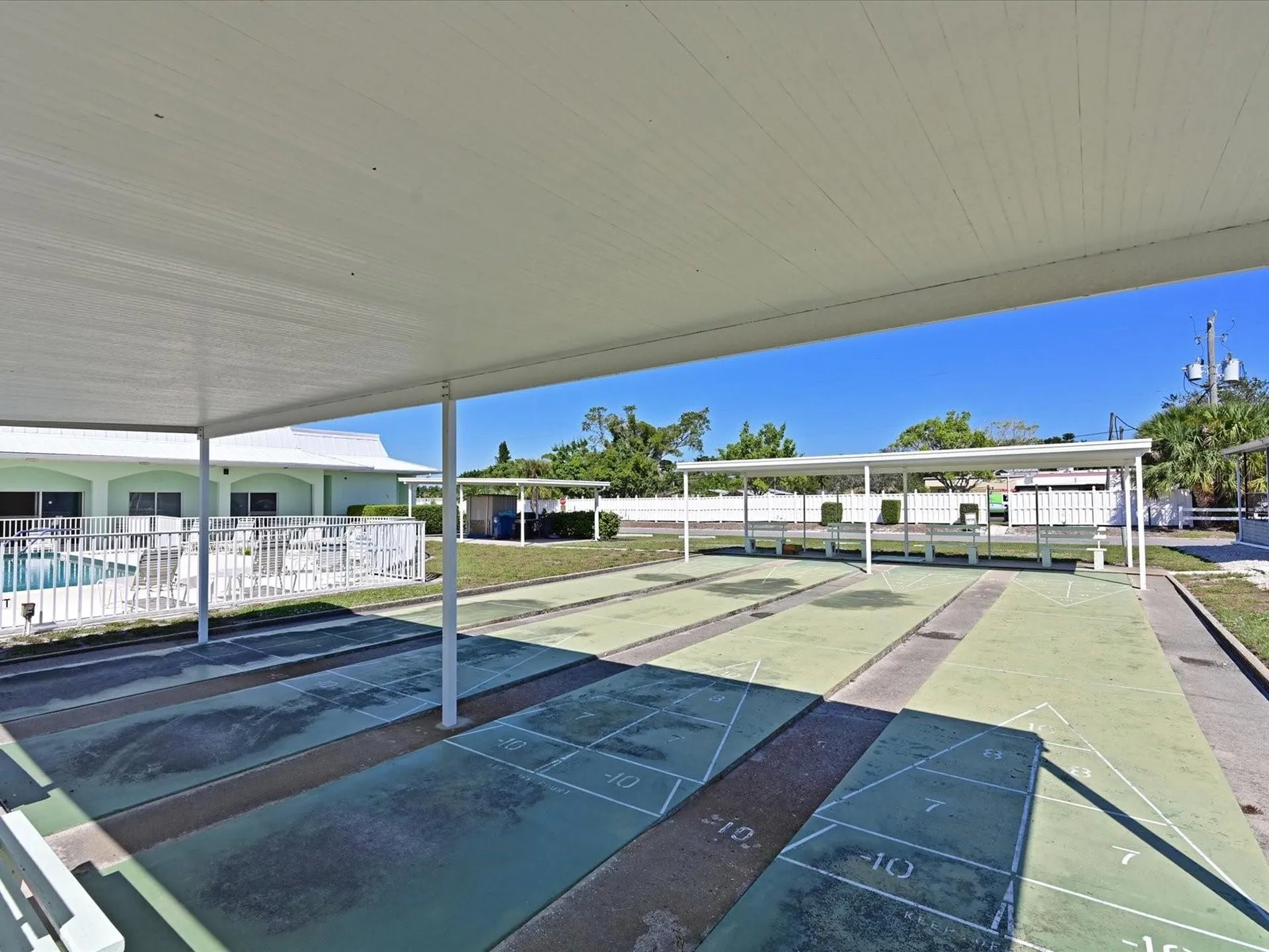 2107 Palma Sola Boulevard Bradenton FL 34209