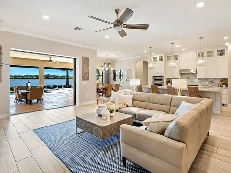 7864 Grande Shores Drive Sarasota FL 34240