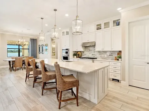 7864 Grande Shores Drive Sarasota FL 34240
