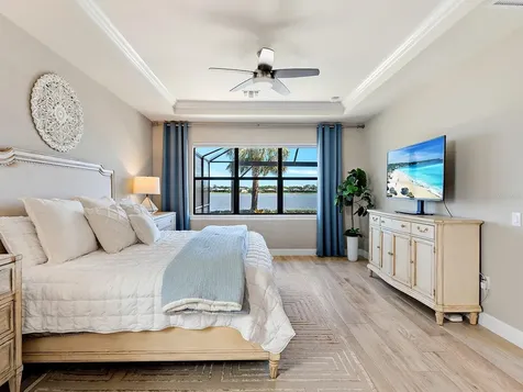 7864 Grande Shores Drive Sarasota FL 34240