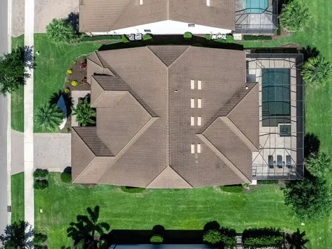 7864 Grande Shores Drive Sarasota FL 34240
