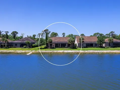 7864 Grande Shores Drive Sarasota FL 34240
