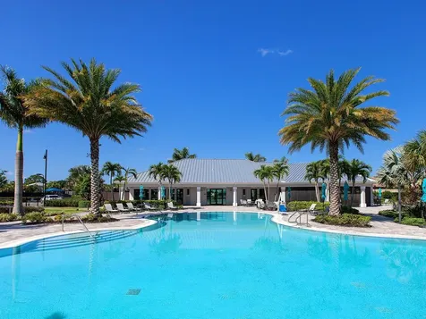 7864 Grande Shores Drive Sarasota FL 34240
