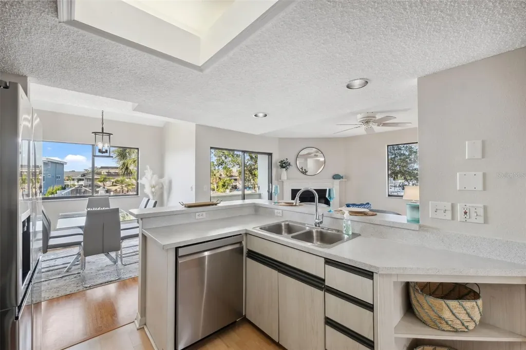 2387 Hanover Drive Dunedin FL 34698