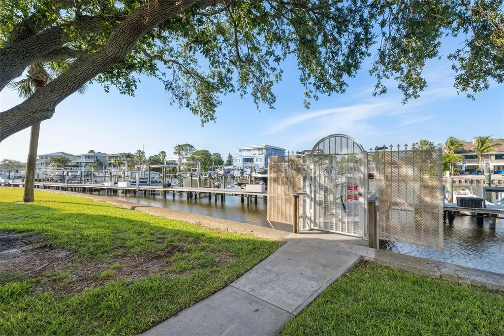 2387 Hanover Drive Dunedin FL 34698