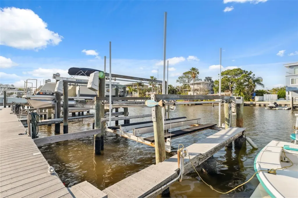 2387 Hanover Drive Dunedin FL 34698