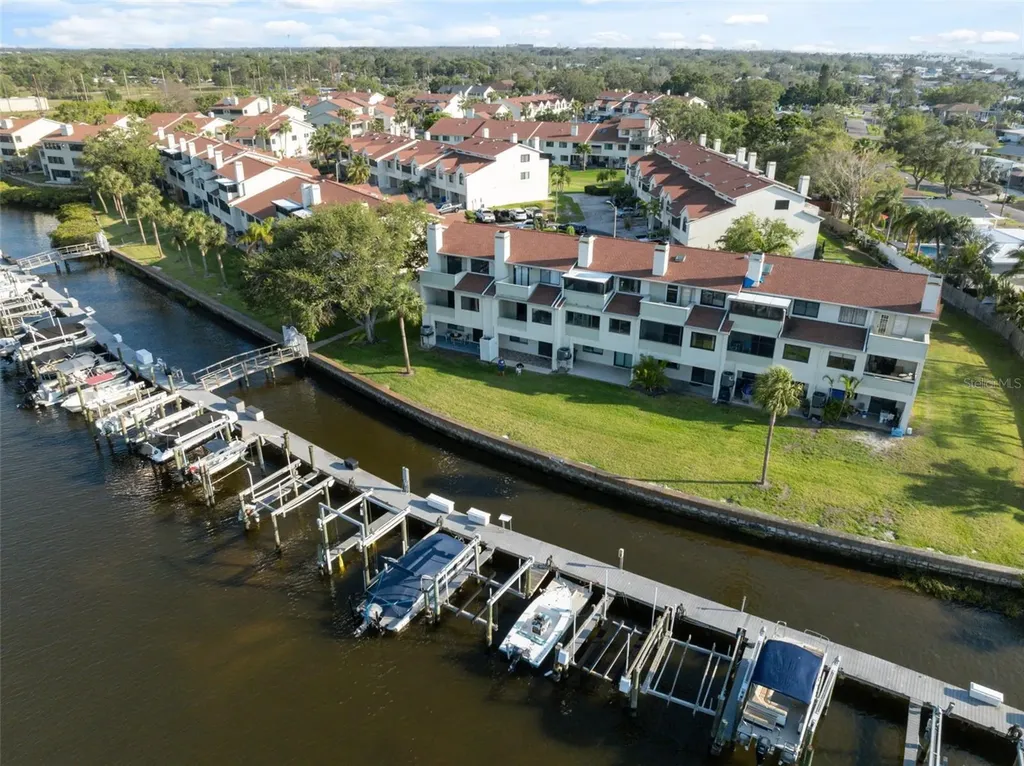 2387 Hanover Drive Dunedin FL 34698