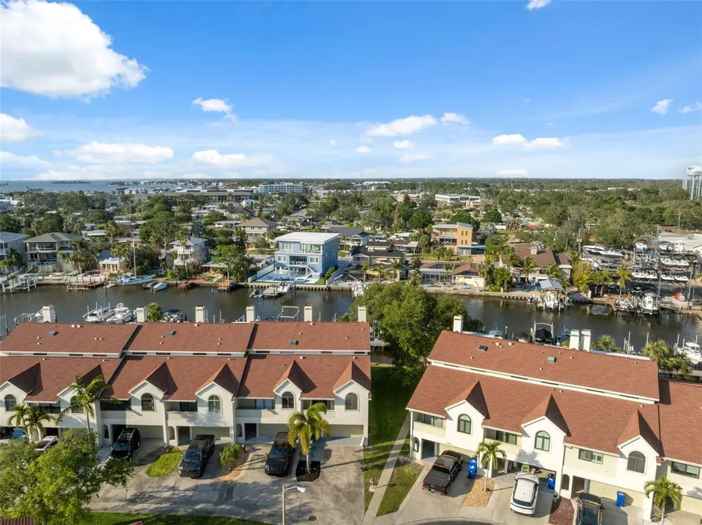 2387 Hanover Drive Dunedin FL 34698