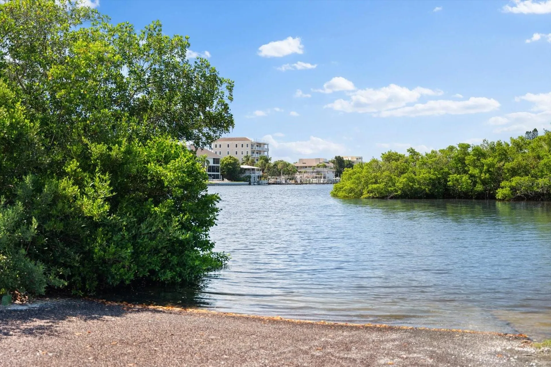 5019 Commonwealth Drive Sarasota FL 34242