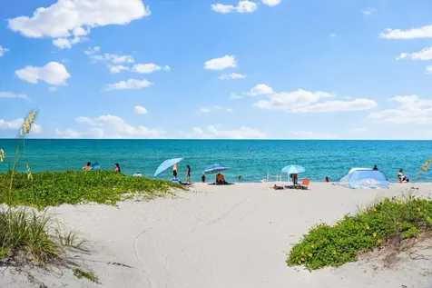 5019 Commonwealth Drive Sarasota FL 34242