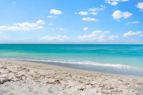 5019 Commonwealth Drive Sarasota FL 34242