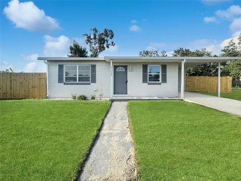 21042 Gladis Avenue Port Charlotte FL 33952