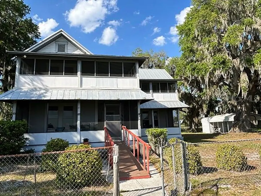 3650 Lake Tohopekaliga Road St Cloud FL 34772
