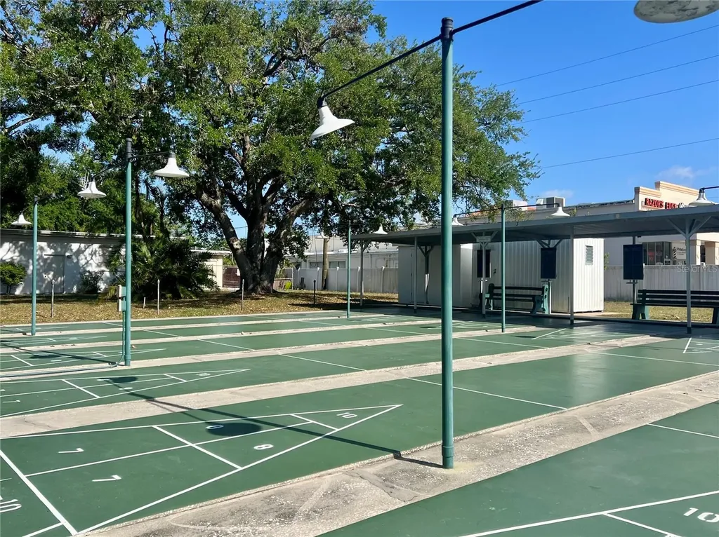 4001 58th Street N Kenneth City FL 33709