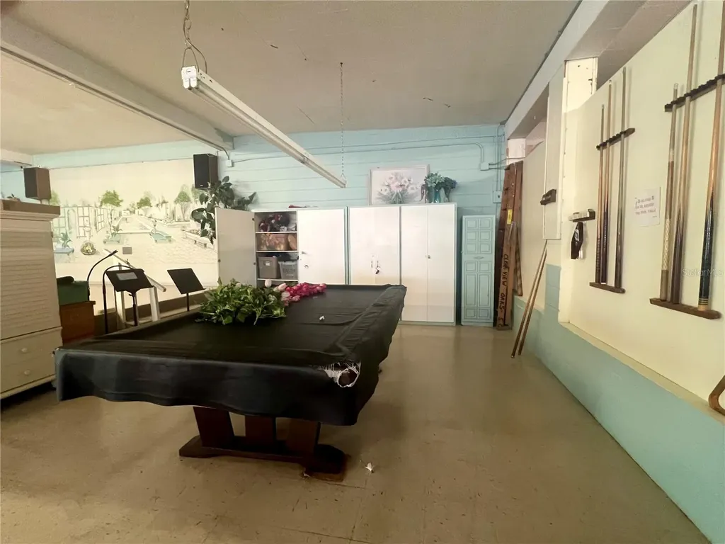 4001 58th Street N Kenneth City FL 33709