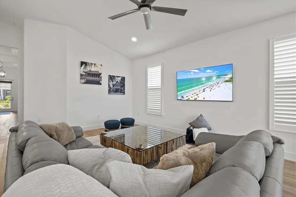 8107 Slipway Drive Sarasota FL 34240