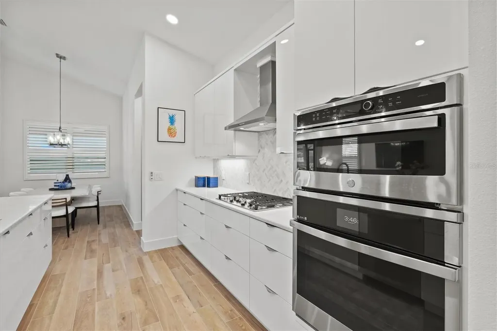 8107 Slipway Drive Sarasota FL 34240