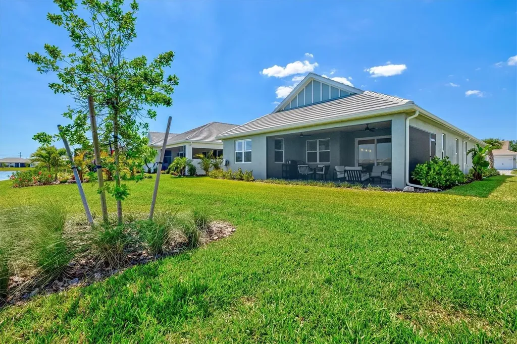 8107 Slipway Drive Sarasota FL 34240
