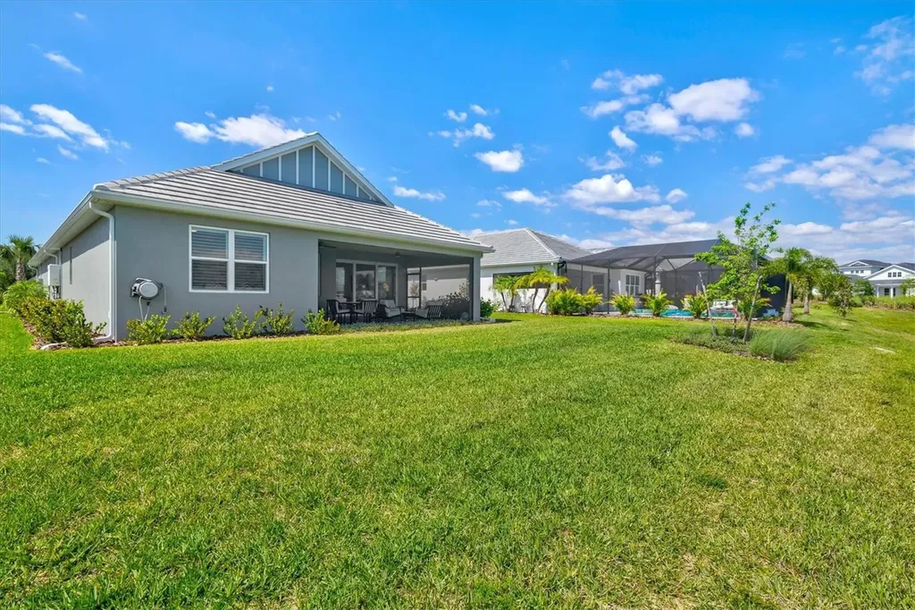 8107 Slipway Drive Sarasota FL 34240