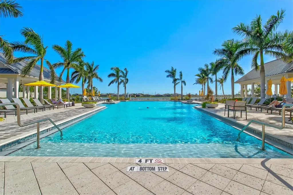 8107 Slipway Drive Sarasota FL 34240