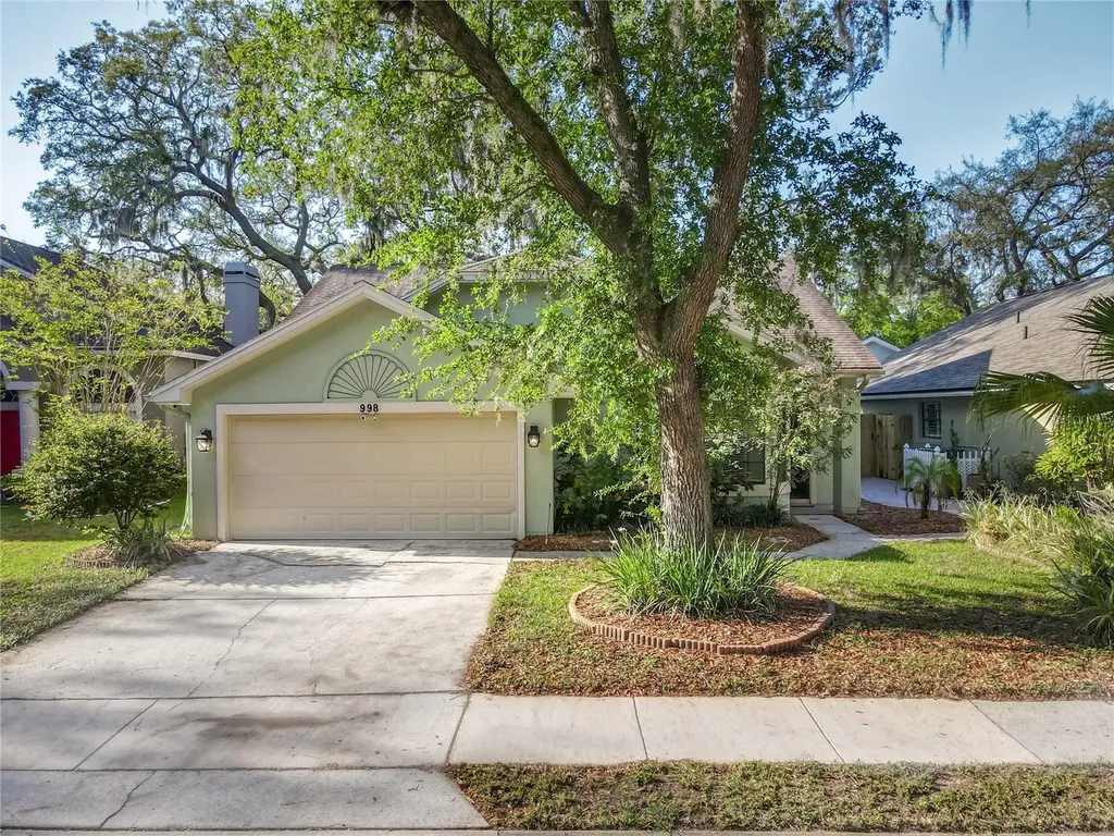 998 Piedmont Oaks Drive Apopka FL 32703