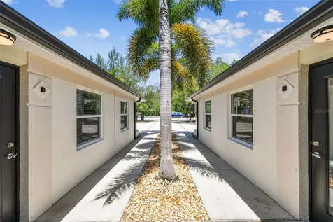 670 2nd Street N Safety Harbor FL 34695