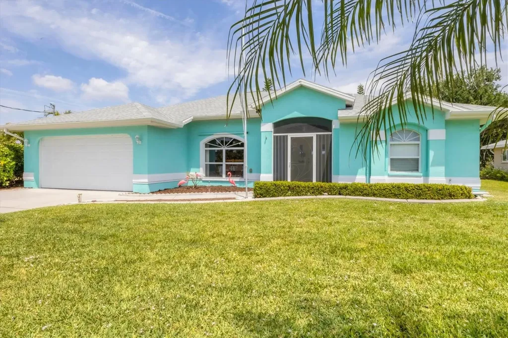 6062 Spinnaker Boulevard Englewood FL 34224