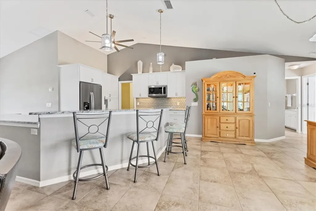 6062 Spinnaker Boulevard Englewood FL 34224