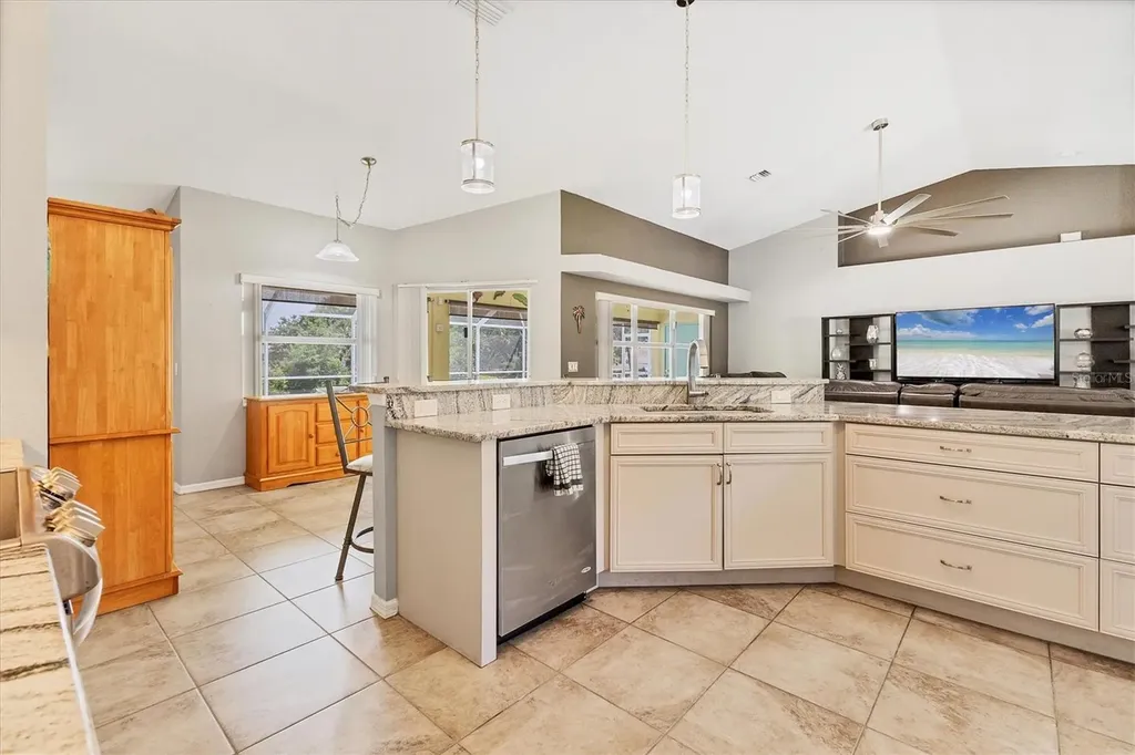 6062 Spinnaker Boulevard Englewood FL 34224