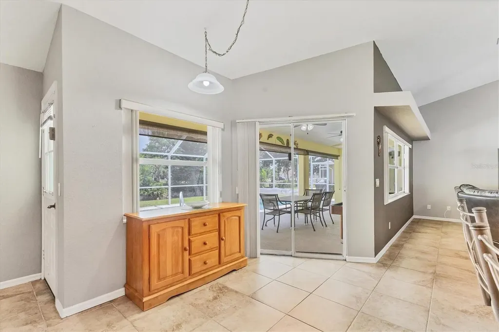6062 Spinnaker Boulevard Englewood FL 34224
