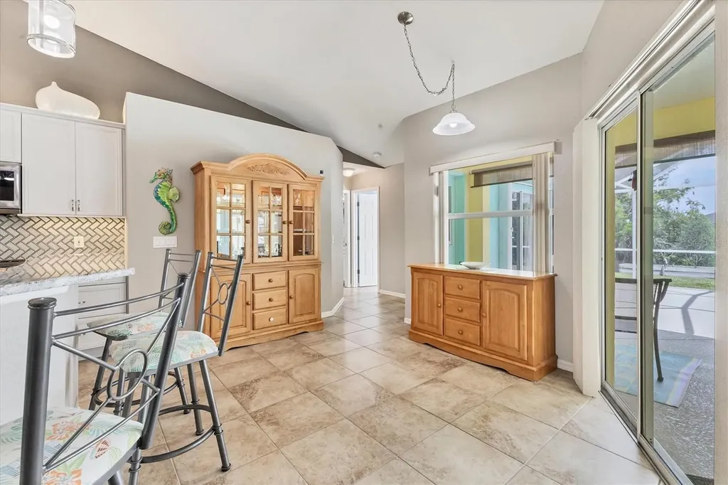 6062 Spinnaker Boulevard Englewood FL 34224