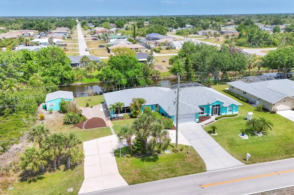 6062 Spinnaker Boulevard Englewood FL 34224