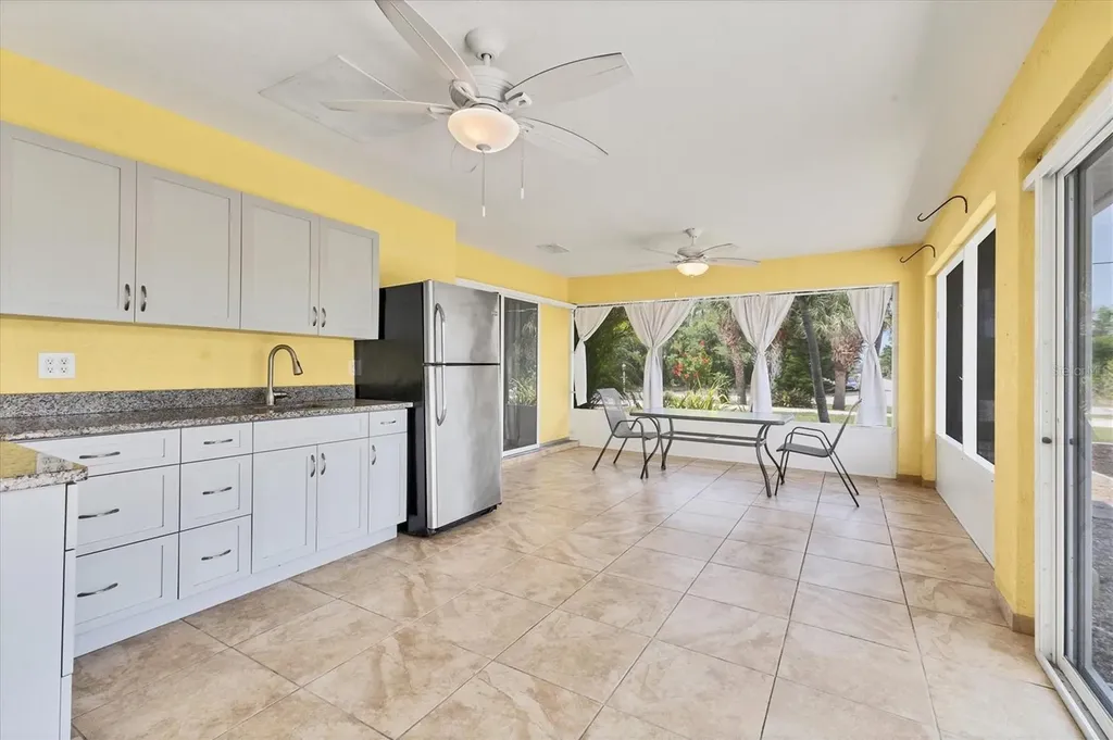 6062 Spinnaker Boulevard Englewood FL 34224