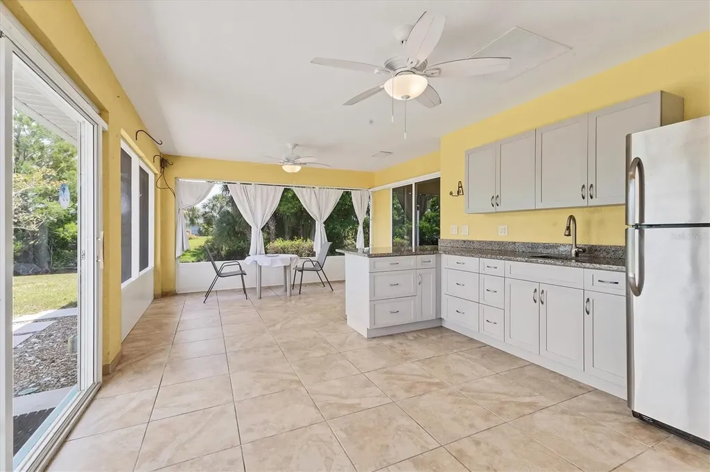 6062 Spinnaker Boulevard Englewood FL 34224