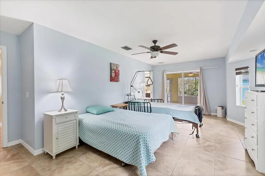 6062 Spinnaker Boulevard Englewood FL 34224