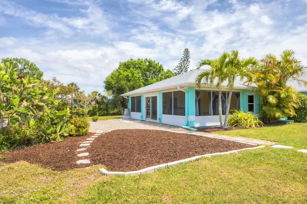 6062 Spinnaker Boulevard Englewood FL 34224
