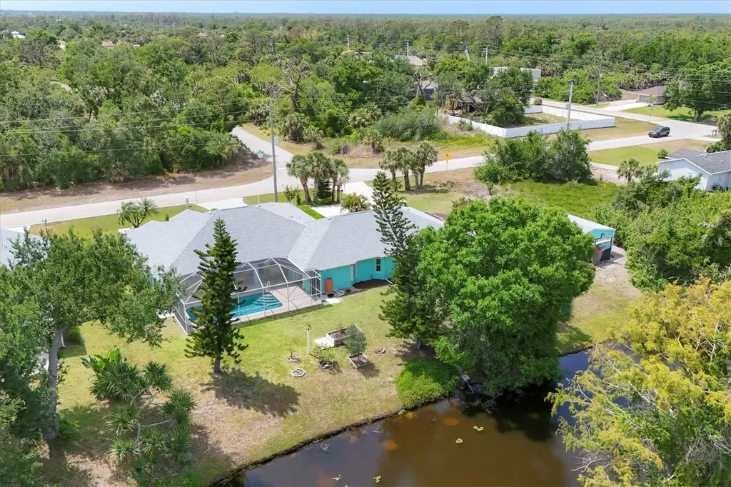 6062 Spinnaker Boulevard Englewood FL 34224