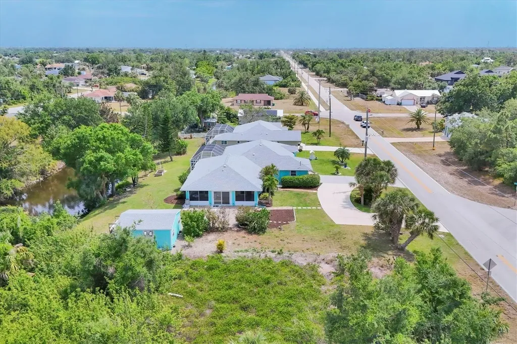 6062 Spinnaker Boulevard Englewood FL 34224