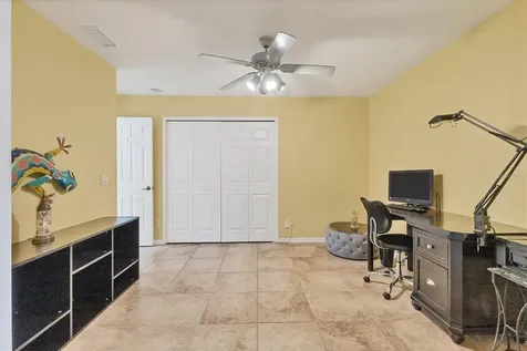 6062 Spinnaker Boulevard Englewood FL 34224